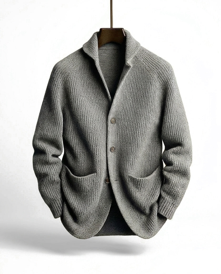 Adrian | Strickjacke mit Schalkragen und Knopfleiste
