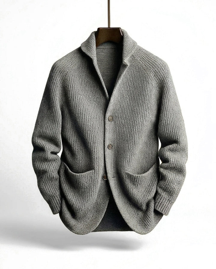 Adrian | Strickjacke mit Schalkragen und Knopfleiste
