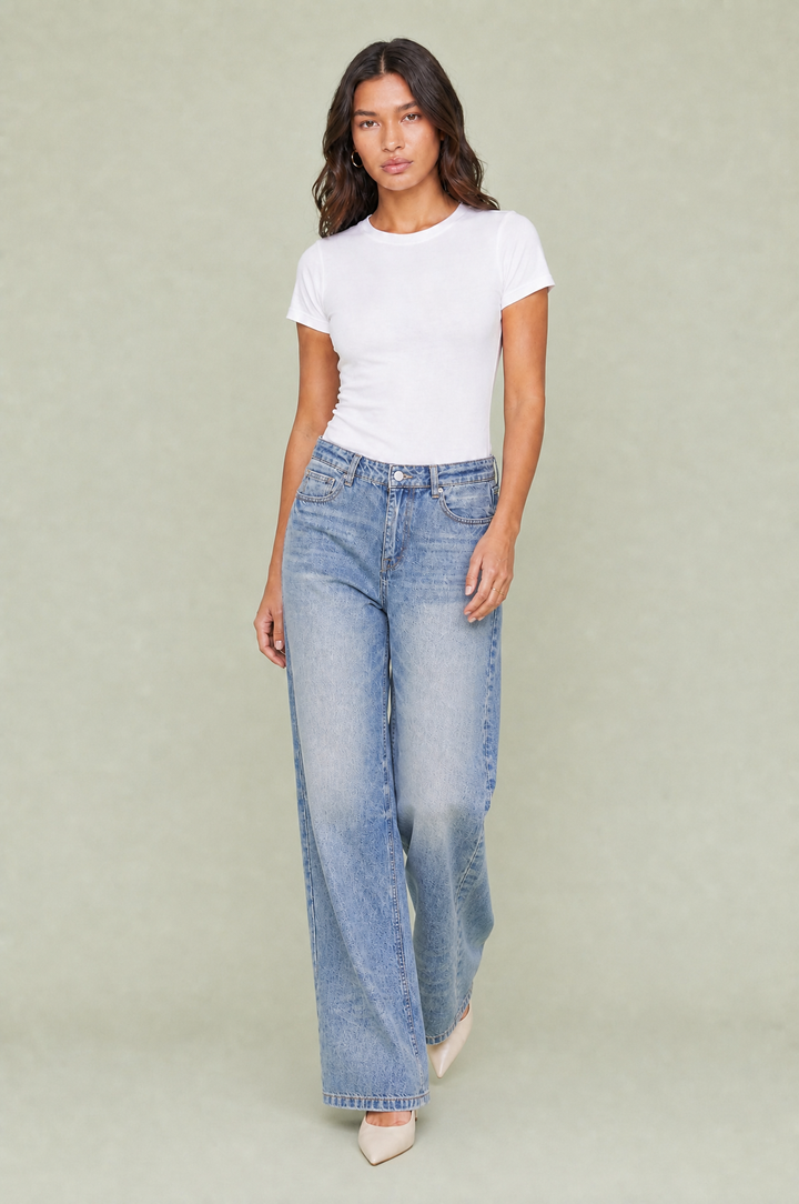 Blauer Jeans mit mittlerer Taille und weitem Schnitt
