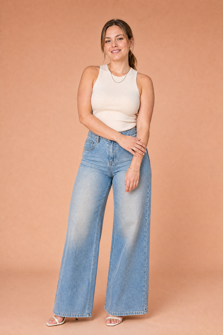 Hellblauer, weit geschnittener Jeans mit mittelhoher Taille