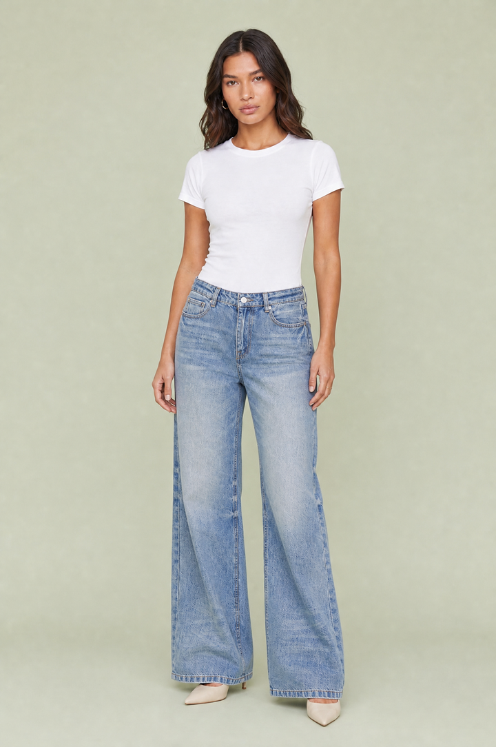 Blauer Jeans mit mittlerer Taille und weitem Schnitt