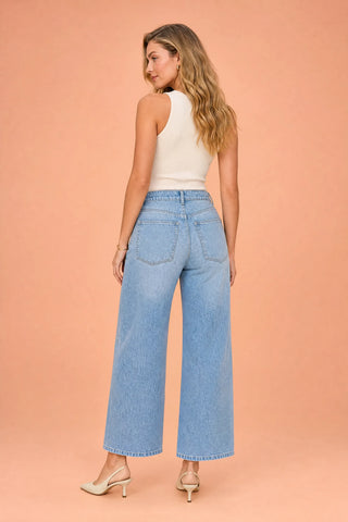 Weite Jeans mit mittelhoher Taille