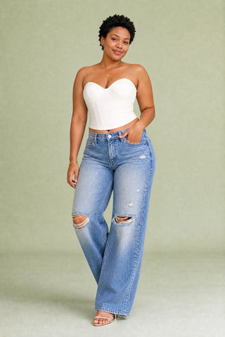 Blauer Jeans mit weitem Schnitt und mittelhoher Taille