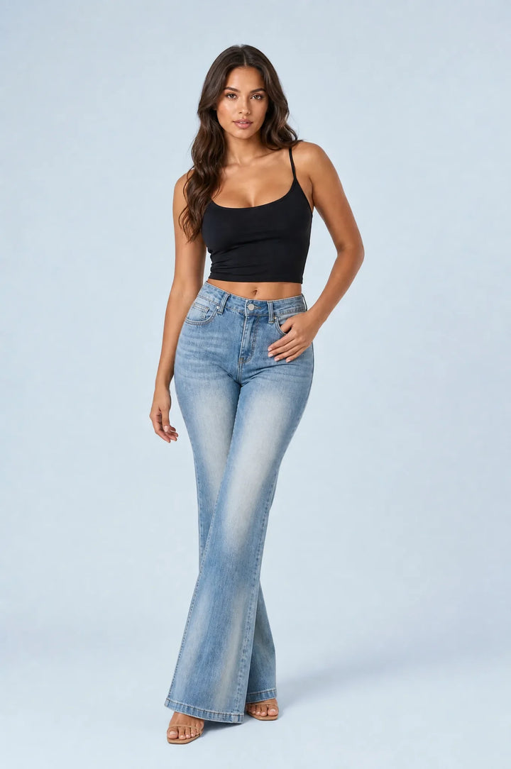 Hellblauer, ausgefallener Jeans