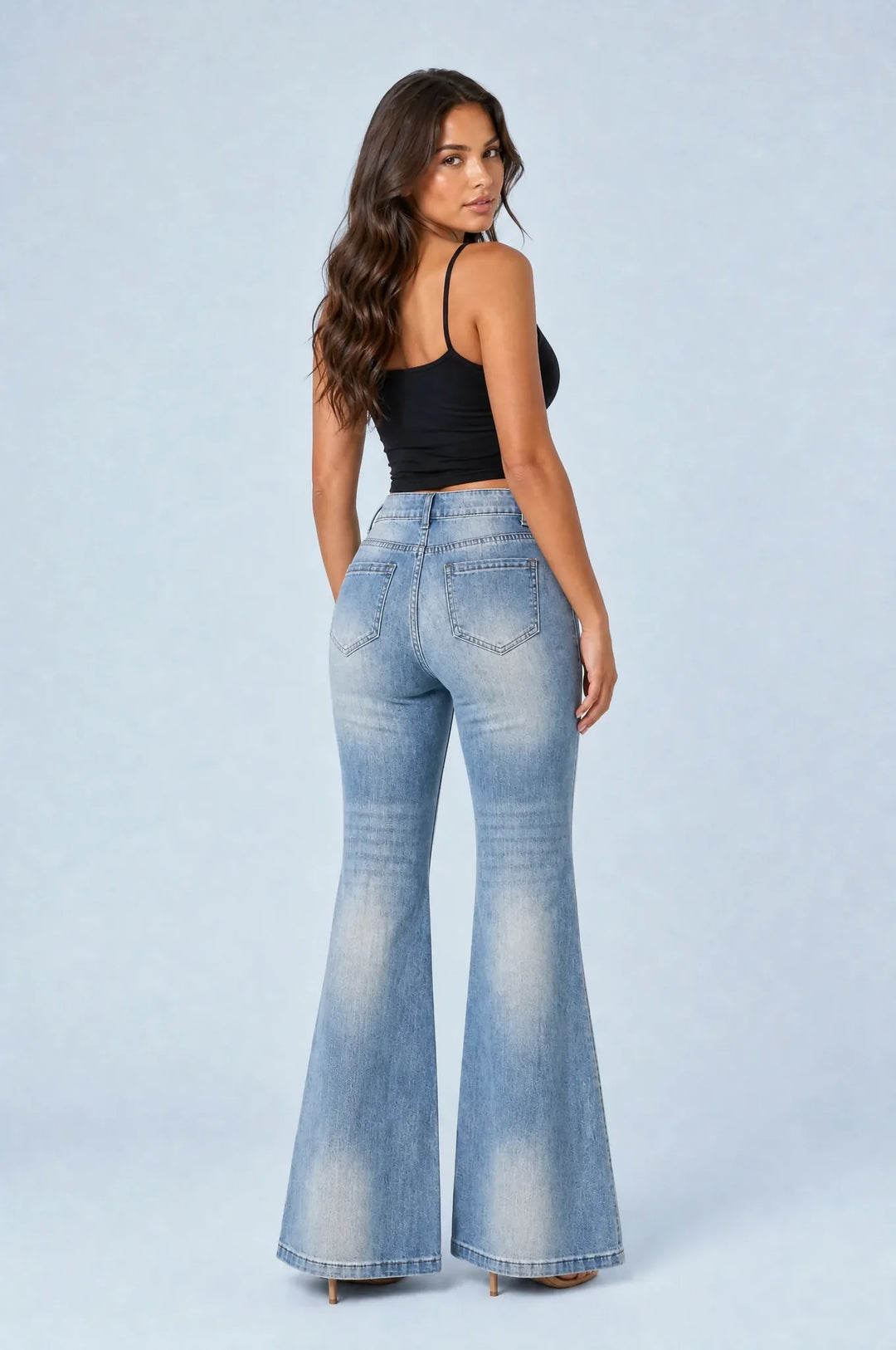 Hellblauer, ausgefallener Jeans
