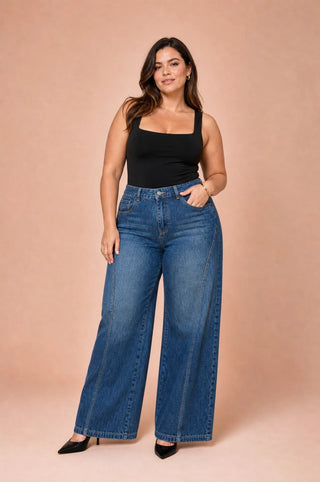 Hochtaillierte Jeans mit weitem Schnitt