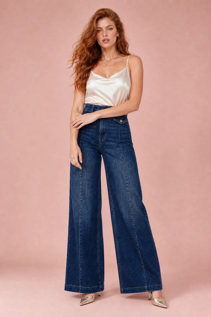 Hochtaillierte Jeans mit weitem Schnitt
