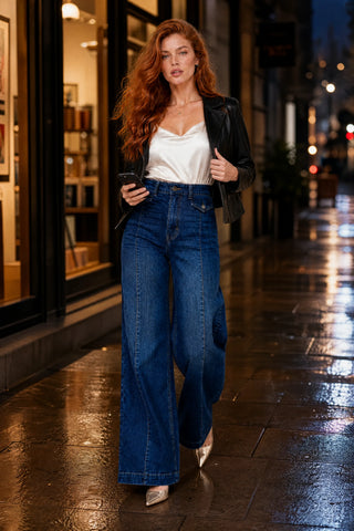 Hochtaillierte Jeans mit weitem Schnitt