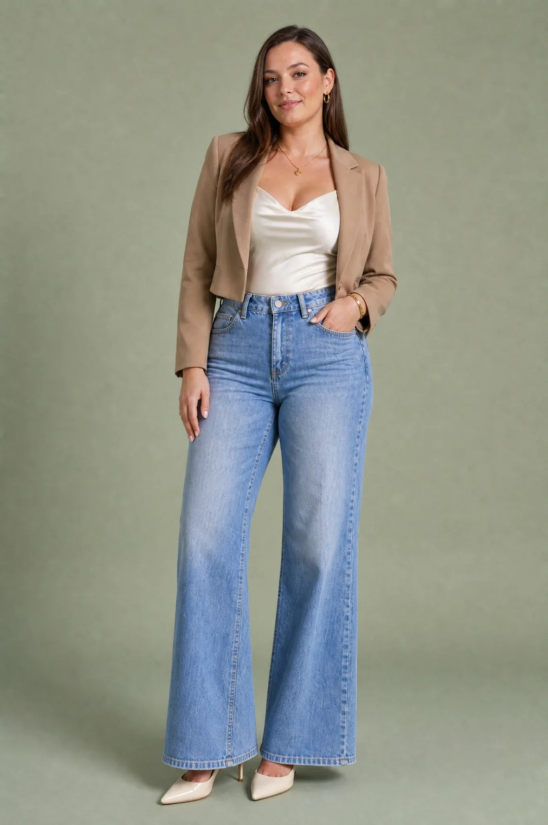 Hoch taillierte, ausgestellte Jeans in Blau