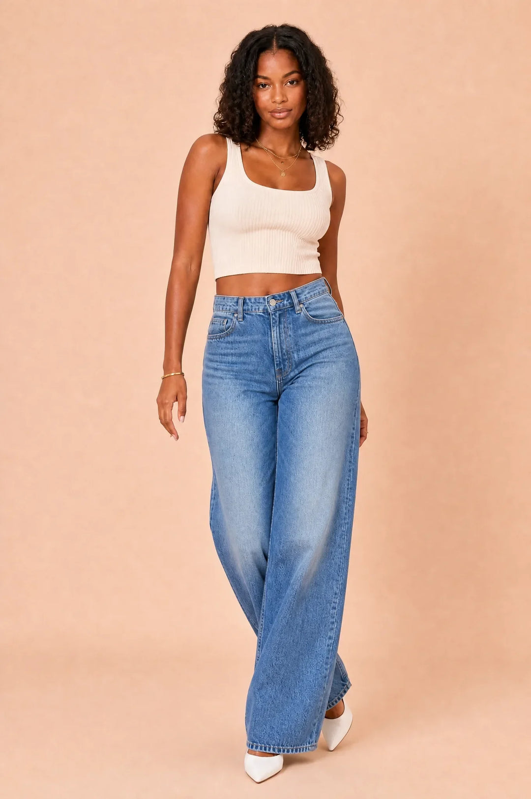 Hochtaillierte Jeans mit weitem Bein