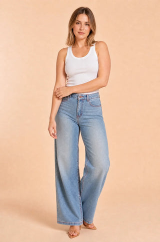 Helle Jeans mit hoher Taille und weitem Bein