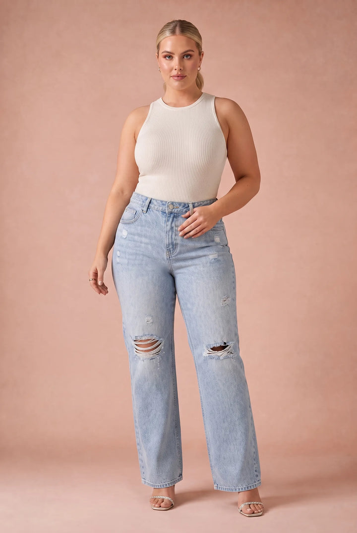 Helle blaue, zerrissene Jeans
