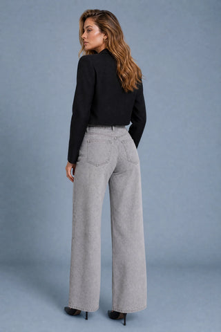 Hochtaillierte Jeans mit weitem Bein