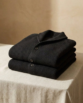 Adrian | Strickjacke mit Schalkragen und Knopfleiste