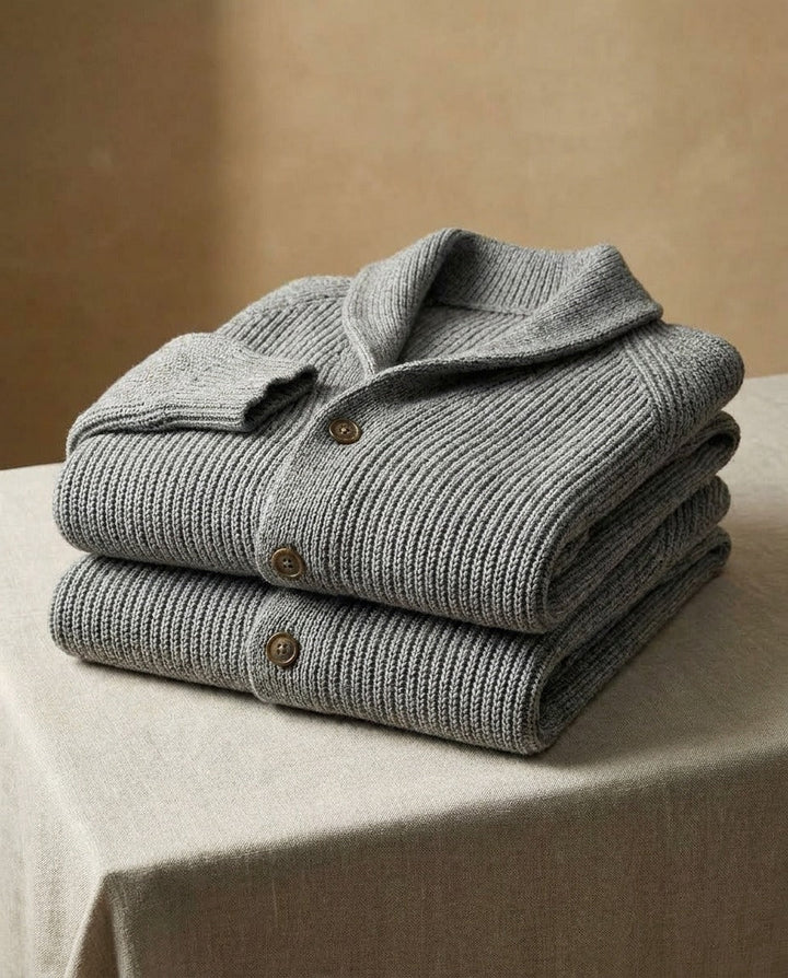 Adrian | Strickjacke mit Schalkragen und Knopfleiste