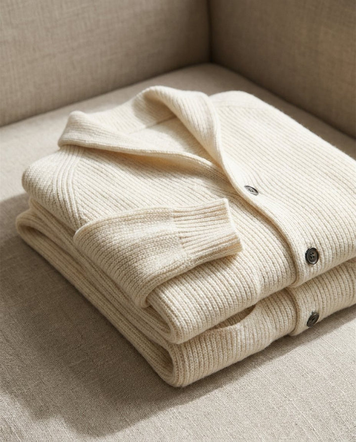 Adrian | Strickjacke mit Schalkragen und Knopfleiste