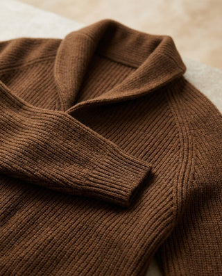 Adrian | Strickjacke mit Schalkragen und Knopfleiste