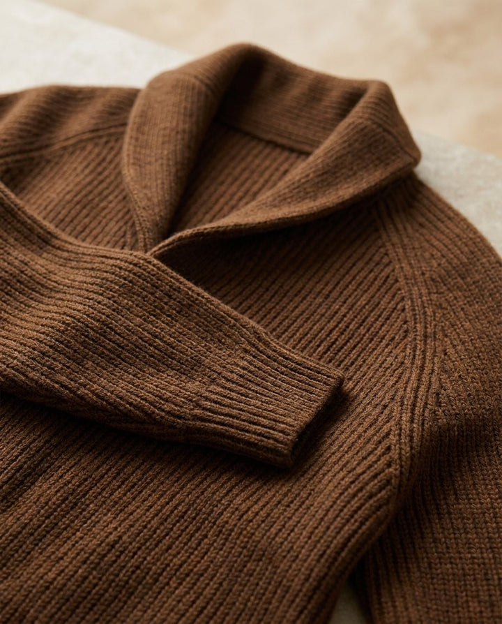 Adrian | Strickjacke mit Schalkragen und Knopfleiste